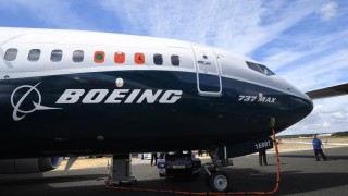 Боинг отложи тестов полет на 777 Макс Той беше първоначално