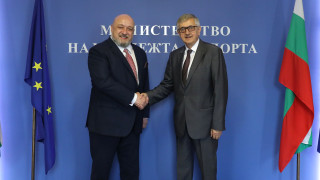 Министърът на младежта и спорта Красен Кралев проведе среща с