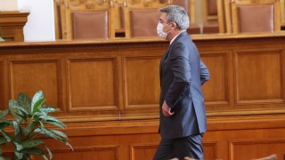 ДПС изненадани от решението на Румен Радев
