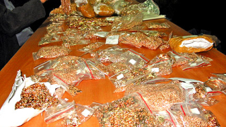 Антимафиоти от Бургас разбиха канал за контрабанда на злато