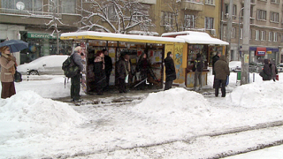 Градският транспорт в София закъса