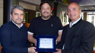 Група деятели треньори ръководители на клубове в българския тенис и