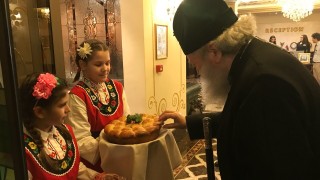 Руският патриарх Кирил и Българският патриарх Неофит пристигнаха в Стара