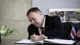 Американският държавен секретар Майк Помпео рязко прекрати интервю за NPR