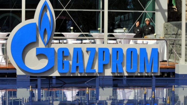 Газпром продължава да доставя руски газ за Европа през Украйна.