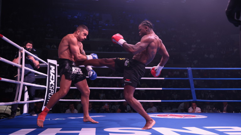 Първи нокаут на SENSHI 30 във Варна: Кристиан Бая не остави никакви шансове на Хорхе Давила