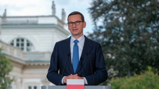 Полският премиер Матеуш Моравецки изчисли в сряда че първата атомна