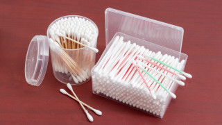 Шотландия забранява производството и продажбата на пластмасови клечки за уши