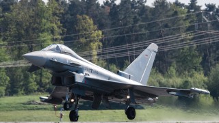 Германия в момента има само четири изтребителя които може да
