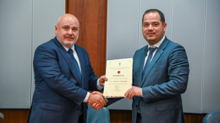 СУ забеляза големия принос на Калин Стоянов за регионалната сигурност
