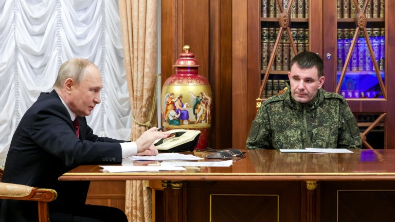 Путин обяви превземането на град Сиверск