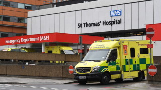 Броят на хората във Великобритания които са починали след заразяване