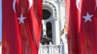 Турция удължи извънредното положение