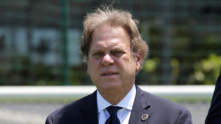 Президентът на футболната федерация на Колумбия Рамон Хесурун и неговият