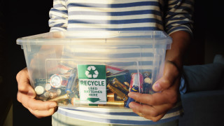 Суровините като литий никел и кобалт са в основата на