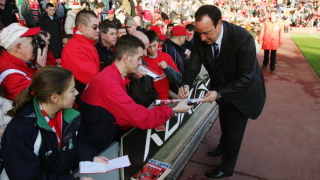 Рафа Бенитес който през 2005 година изведе Ливърпул до трофея