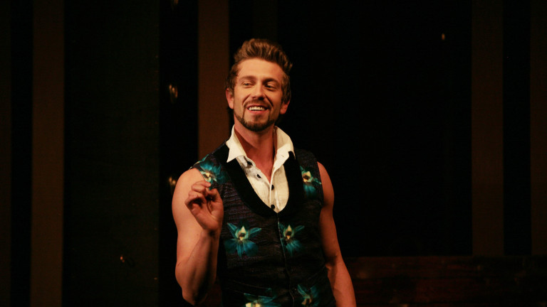 Николай Василиевич Гогол е един от изтъкнатите руски писатели и