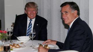 Тръмп предизвика ужас по света, нападна го Мит Ромни