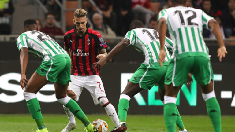Милан - Бетис 1:2, Кутроне върна един гол