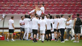 Бившият национал на Германия Марио Гомес сложи край на футболната