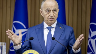 Зам.-шефът на НАТО: Путин блъфира с ядрените оръжия (засега)