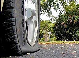 Жена загина, след като бе ударена от откачила се автомобилна гума