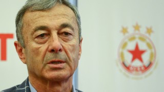 Изпълнителният директор на ЦСКА Пламен Марков говори пред медиите по