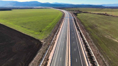 Обсъдихме с Гърция и Румъния строежа на транспортен коридор Север - Юг