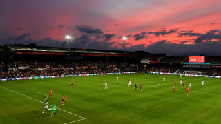 През сезон 2023 2024 Лутън Таун влязоха във Висшата лига на