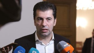 Кирил Петков пита защо КПК не действа и по "Булгартабак"