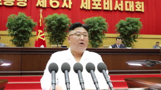 Северна Корея изстреля две балистични ракети с малък обсег към