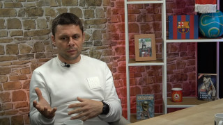 Селекционерът на младежкия национален отбор Александър Димитров бе гост