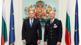 Върховния командващ на Съюзното командване по трансформацията на НАТО генерал