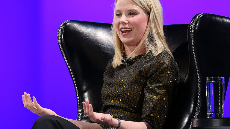 Мариса Майер ще спечели 186 милиона долара от акции, но само след продажбата на Yahoo