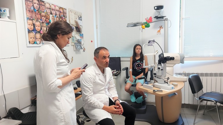 От УМБАЛ Александорвска извършиха сложна очна операция на 12-годишно момиче