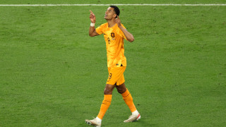 Нидерландският нападател Коди Гакпо вкара два гола в първите два