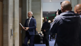 Костадинов: Винаги може да бъде свалено едно правителство