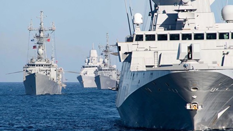 САЩ, Япония, Индия и Австралия предупреждават Китай с голямо военноморско учение 