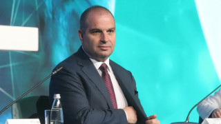 Вицепремиерът и министър на регионалното развитие и благоустройството в оставка