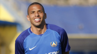 Централният нападател на Левски Ривалдиньо най сетне е готов за