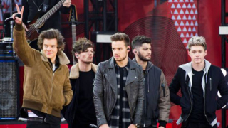 One Direction счупиха рекорди с новия си албум "Midnight Memories"