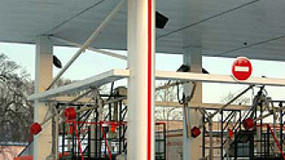 Инвестират $750 млн. в модернизацията на "ЛУКойл Нефтохим"