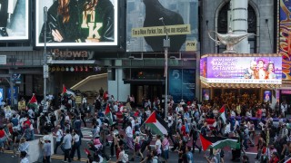 Повечето американци включително 80 от демократите и 41 от