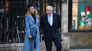 Годеницата на Борис Джонсън Кари Саймъндс роди момче обяви двойката