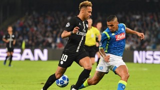 Бразилската футболна звезда Неймар изрази недоволството си от съдията Бьорн