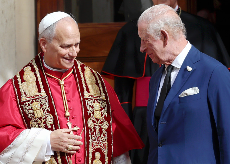 Чарлз на първата си среща с папа Лъв