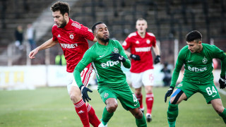 Десният бек на Лудогорец Сисиньо може да продължи кариерата си