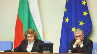 Дано ни предстои една по хубава година С това пожелание председателят