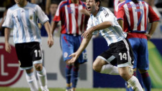 Аржентина победи трудно Парагвай и взе първото място в групата