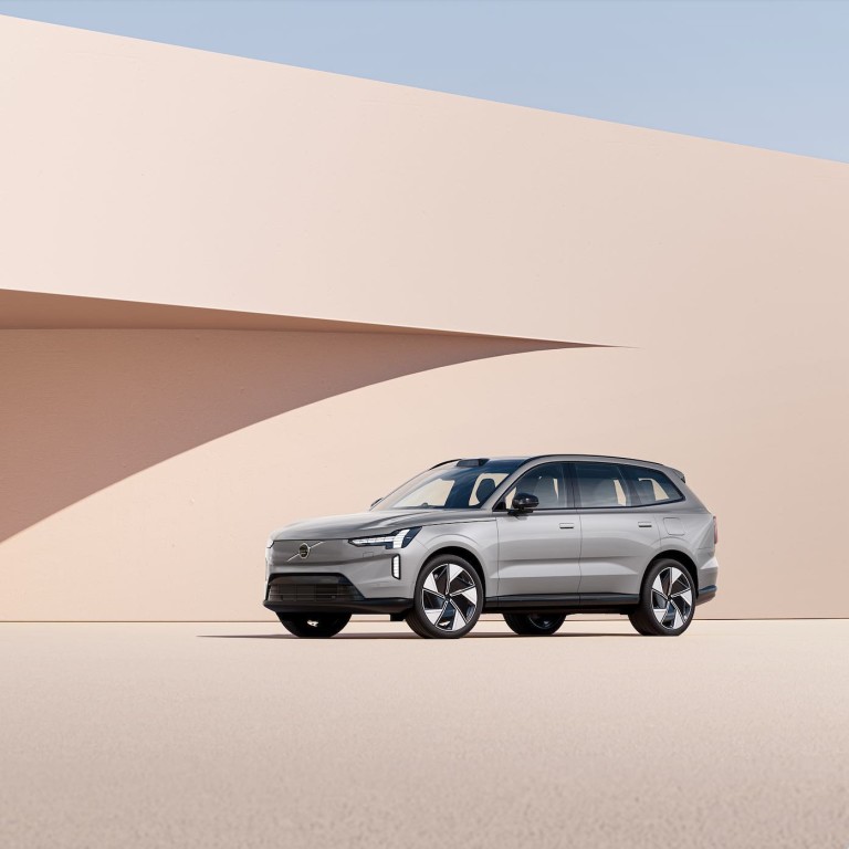 Volvo EX90